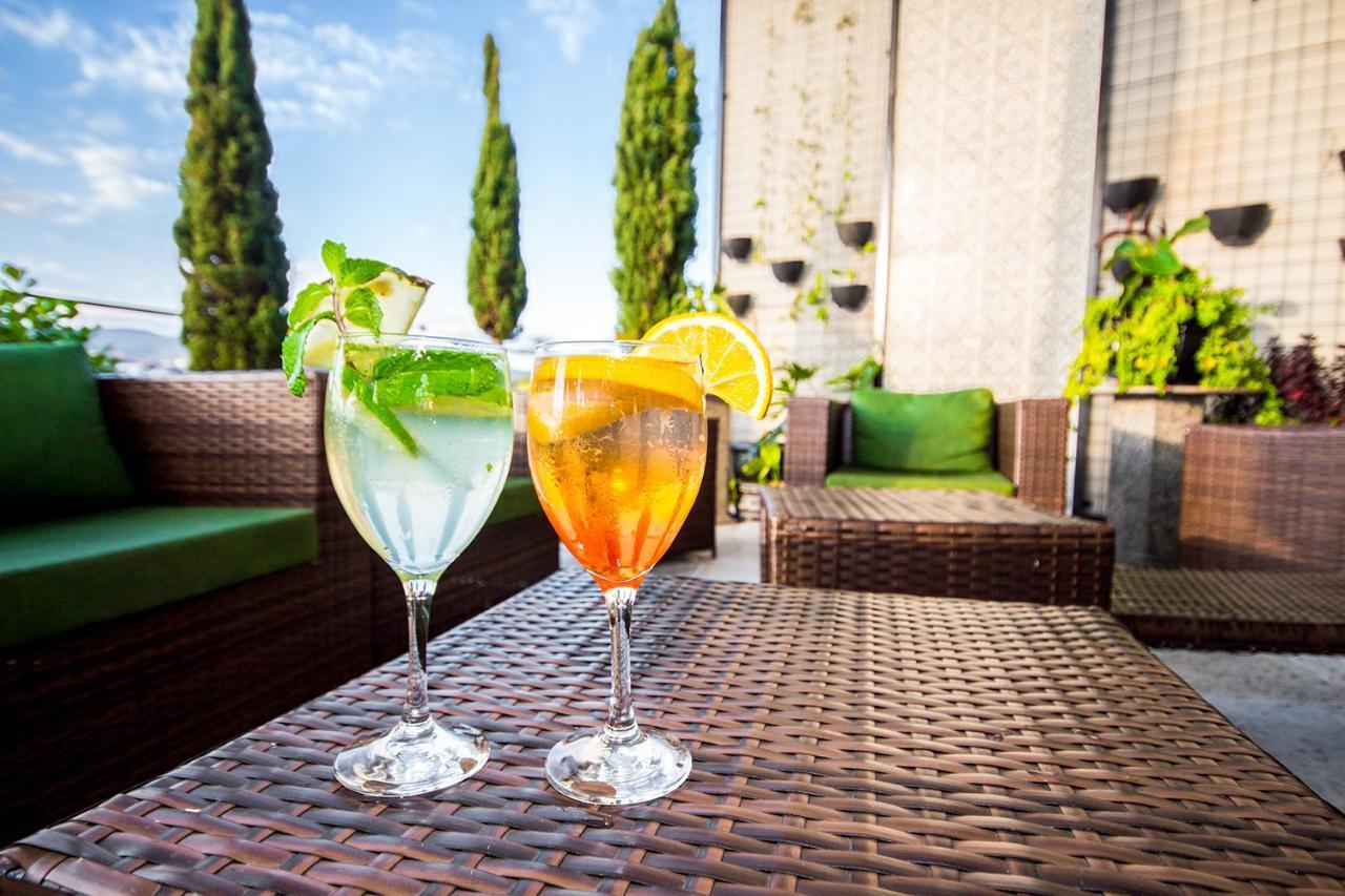 Hotel Golden Park All Inclusive Pocos De Caldas By Nacional Inn المظهر الخارجي الصورة Rooftop bar