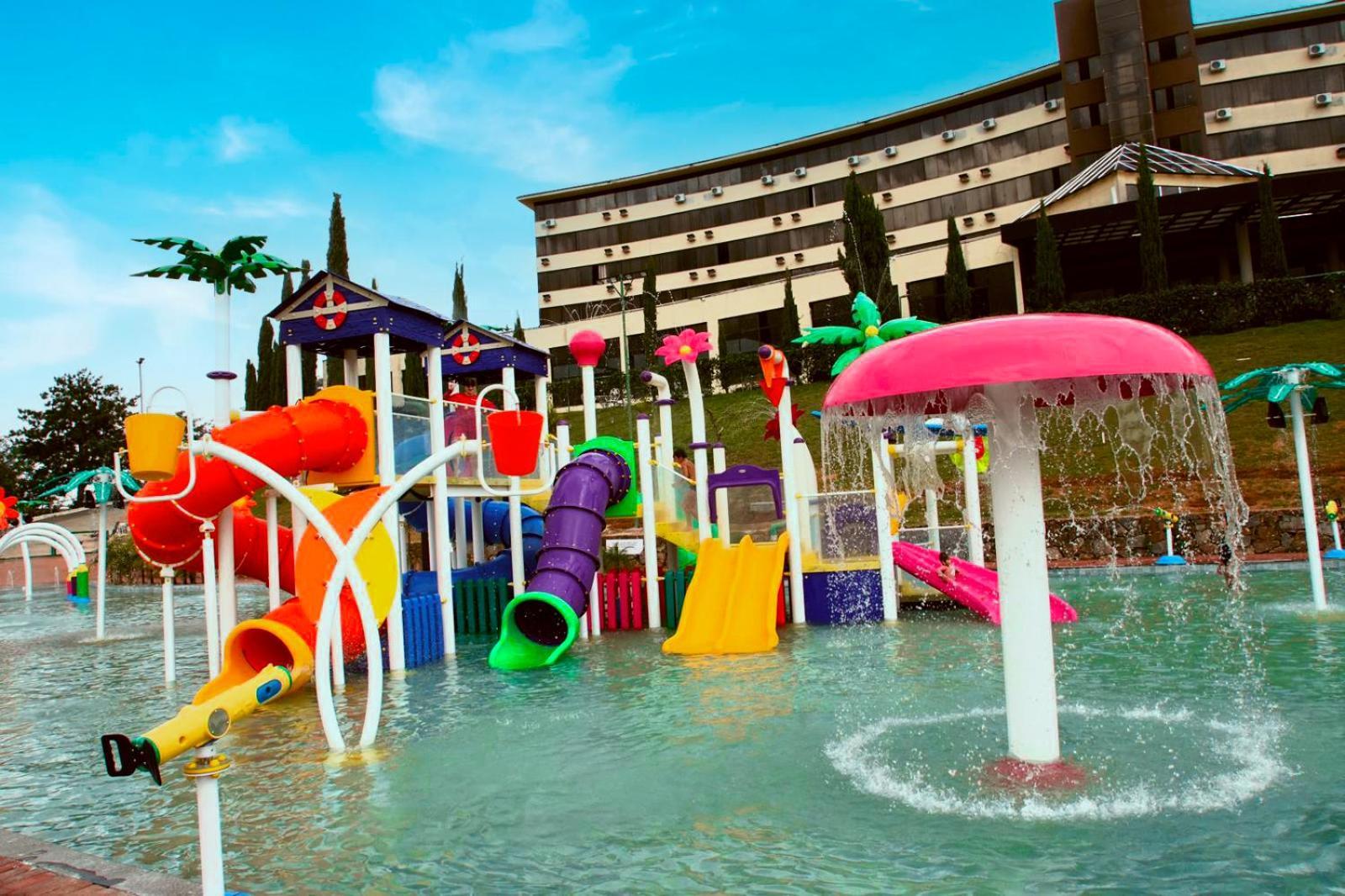Hotel Golden Park All Inclusive Pocos De Caldas By Nacional Inn المظهر الخارجي الصورة Water park at the hotel