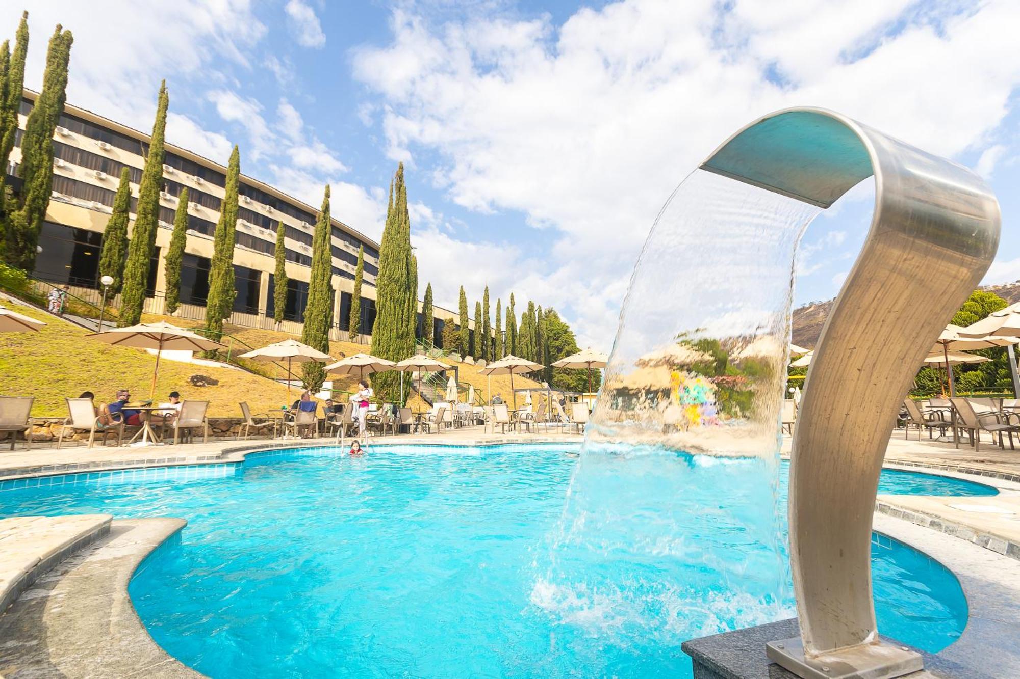 Hotel Golden Park All Inclusive Pocos De Caldas By Nacional Inn المظهر الخارجي الصورة The swimming pool at the hotel